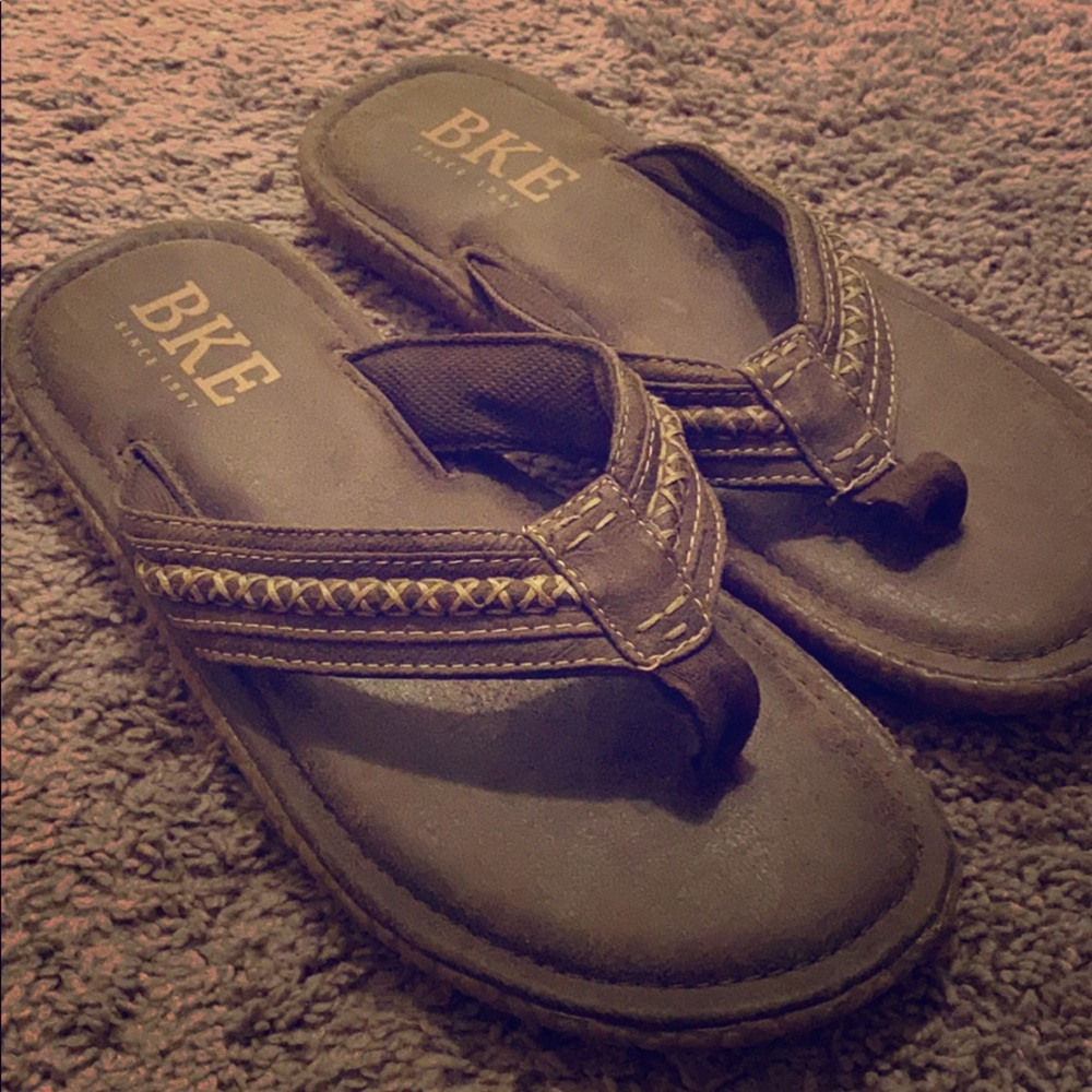 BKE sandals